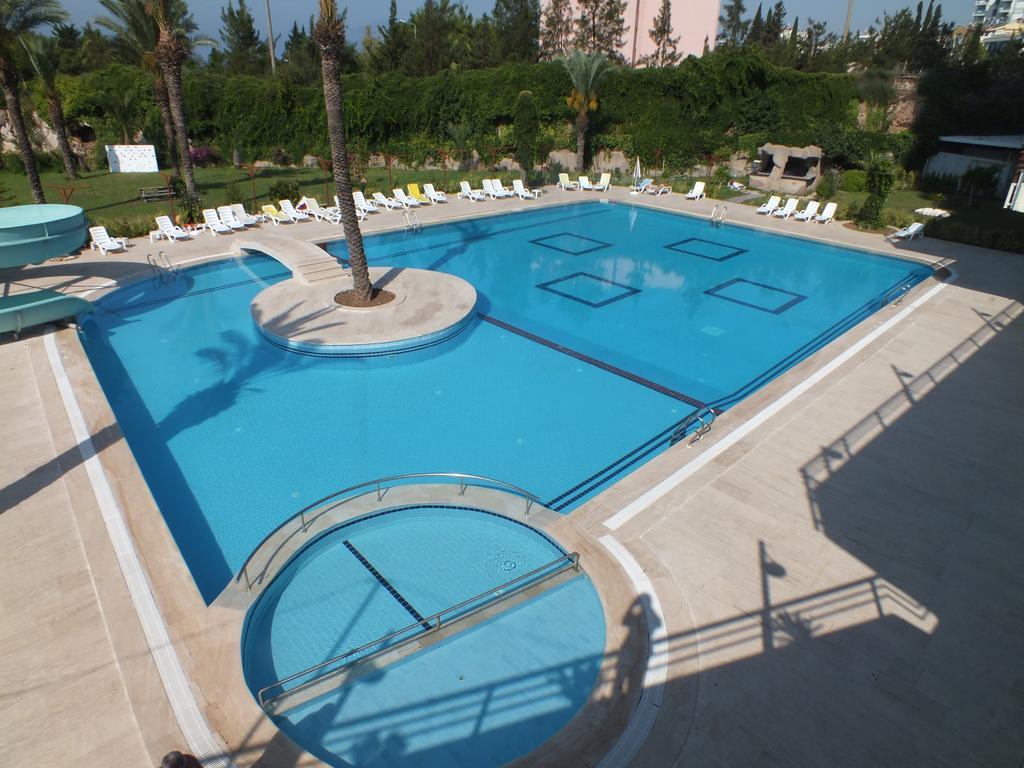 Hotel Suix Lara Анталія Екстер'єр фото